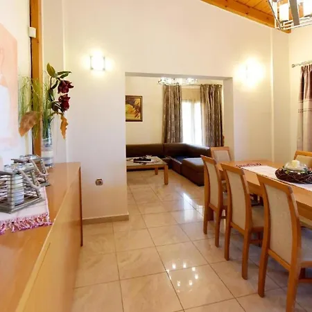 Kiparissia Rhodes Villa *